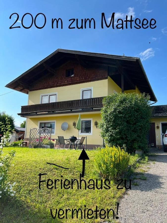 Ferienwohnung Am Mattsee Guggenberg  Buitenkant foto